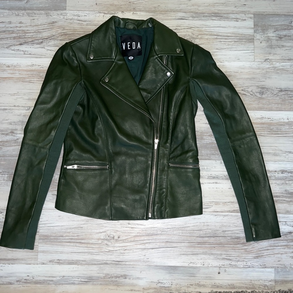 Veda cropped leather jacket